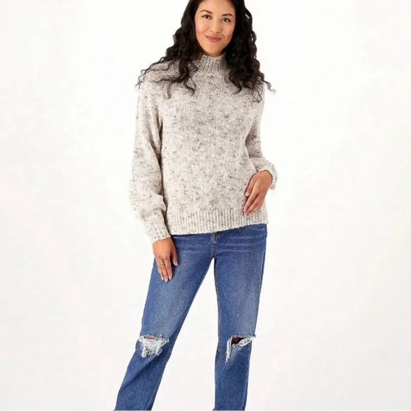 Candace Cameron Bure Cottagecore Cozy Chunky Knit Sweater Size Large - Picture 2 of 5